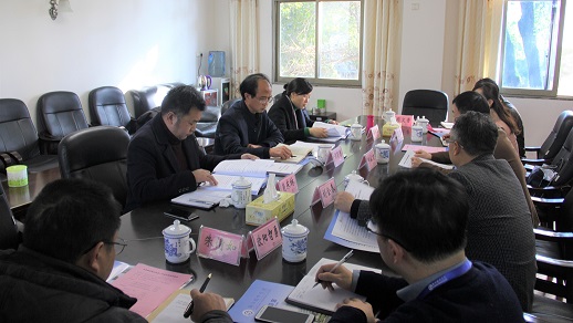 市委宣傳部副部長譚崇恩一行蒞臨我院督查意識(shí)形態(tài)工作