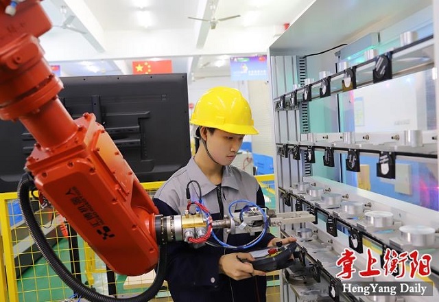 了不起！衡陽這群“00后”，助力嫦娥五號探月工程