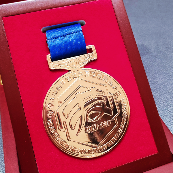 衡技學(xué)子風(fēng)采②|吳冰倩：國賽展風(fēng)采，揚帆新征程