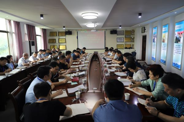 學(xué)院黨委理論學(xué)習(xí)中心組（擴(kuò)大）舉行2024年第7次集體學(xué)習(xí)